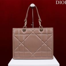 Christian Dior Shopping Bags